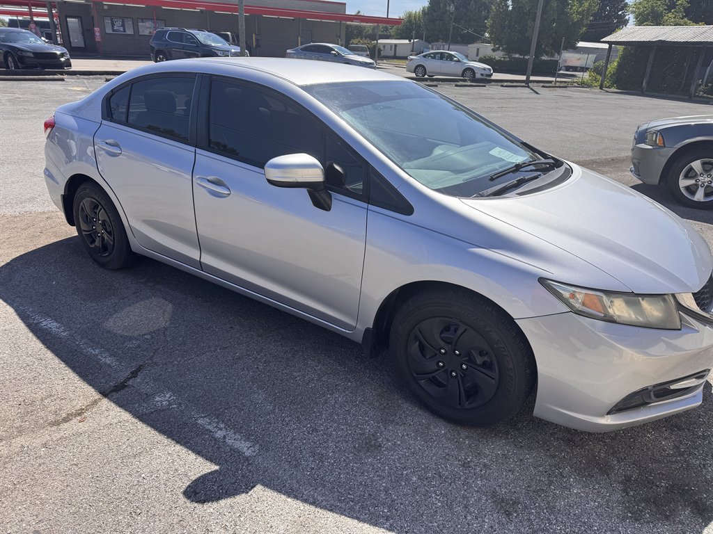 2014 Honda Civic LX's photo