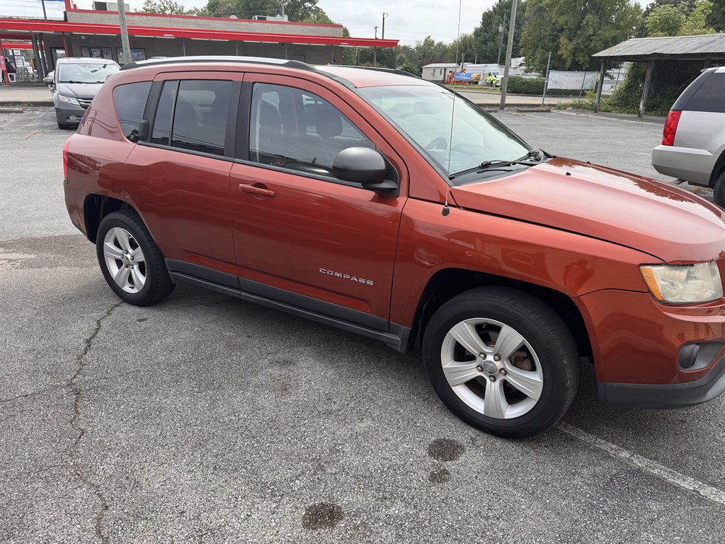 2012 Jeep Compass Sport's photo